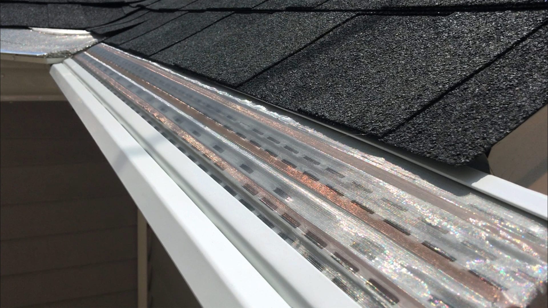 Gutter_Filter_Home-cedar-rapids-iowa-services-gutter-guards